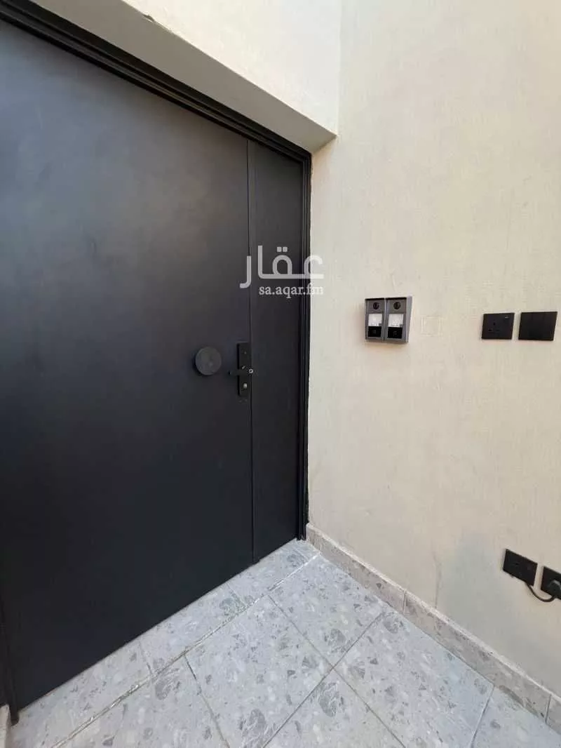5 bedroom apartment in Ishbiliyah 4