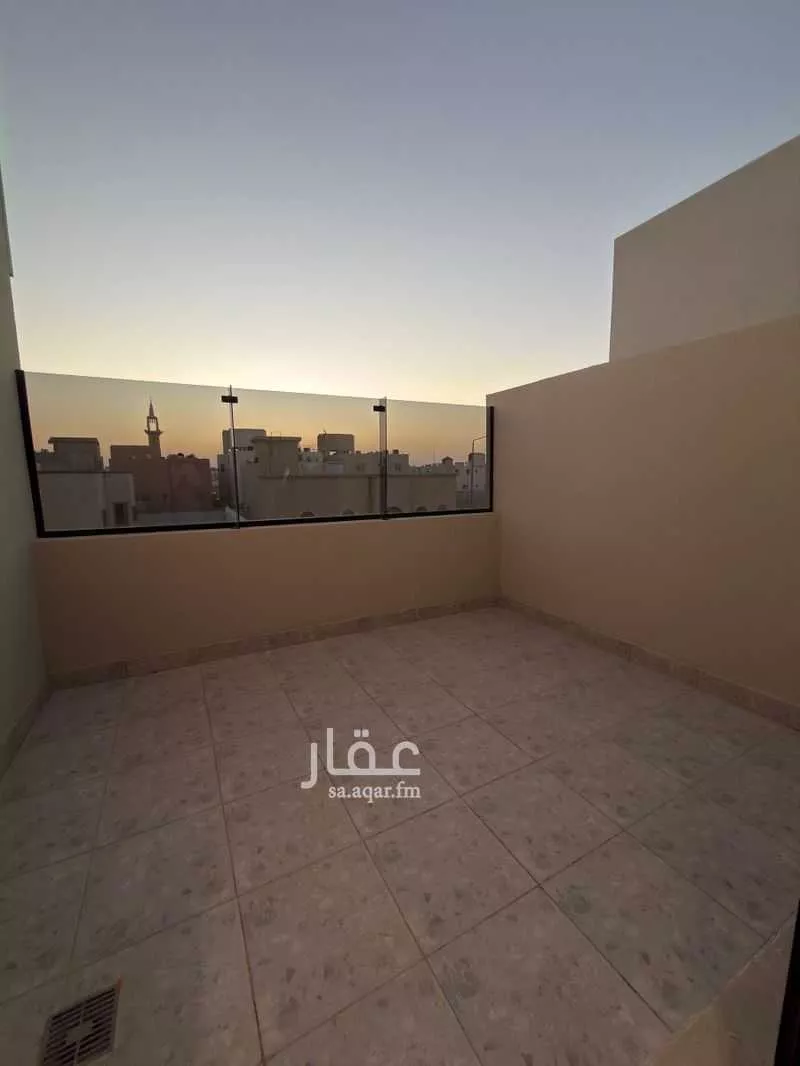 شقة 5 غرف في إشبيلية، الرياض 16