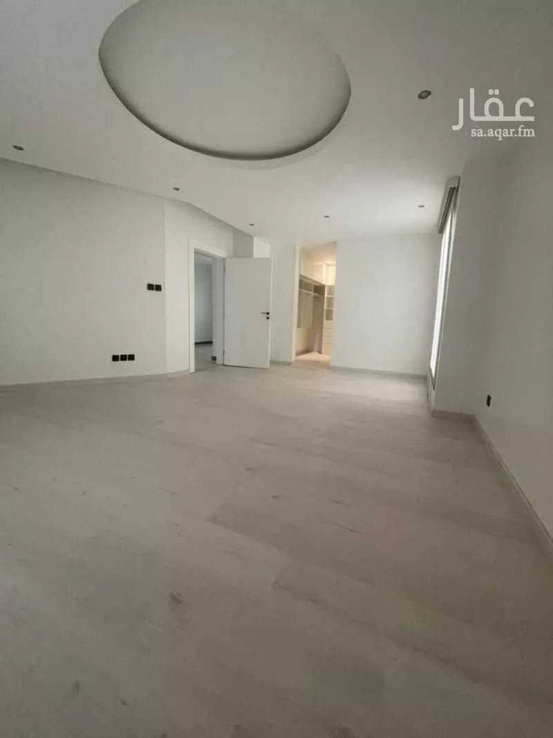 6 bedroom villa in Al Rabie 4