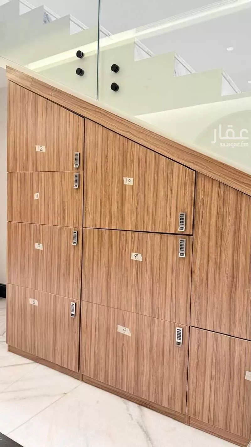 شقة 4 غرف في الرمال 5