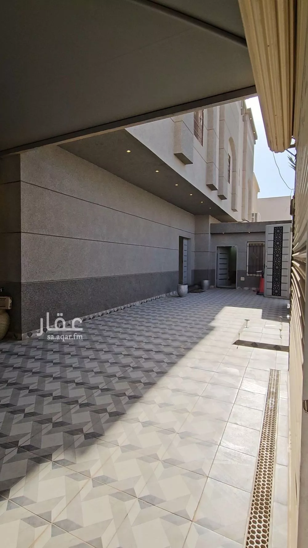 فيلا 7 غرف في المهدية 2