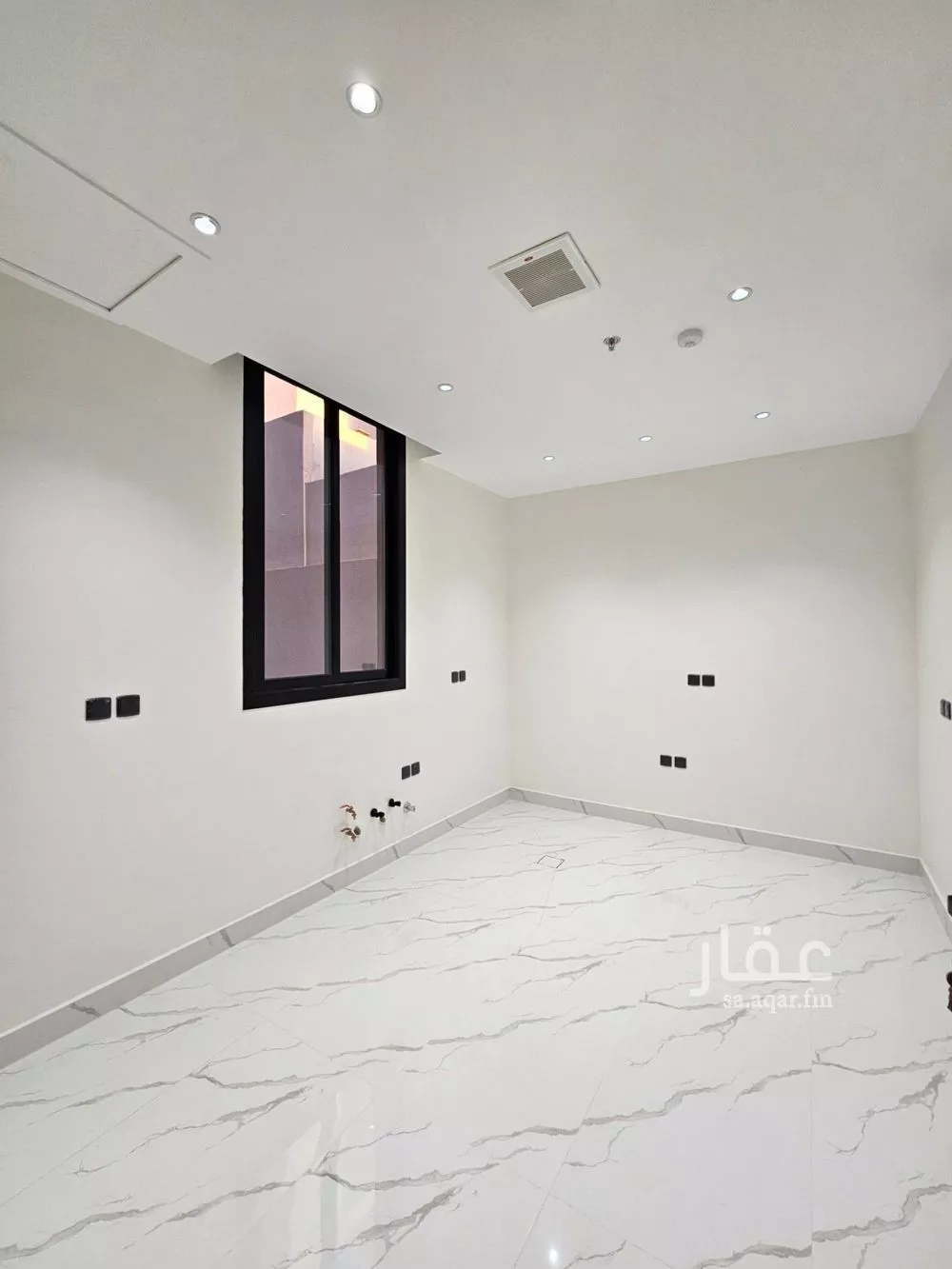 شقة 4 غرف في المهدية 5