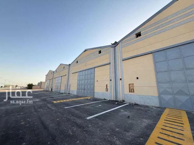 مستودع 5250 م² في السلي 5