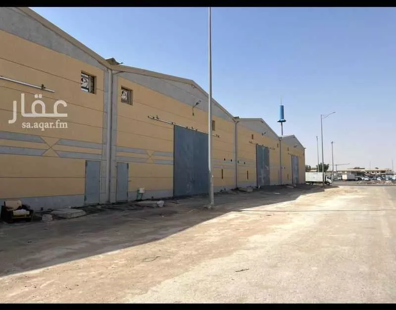 مستودع 6683 م² في العزيزية 2