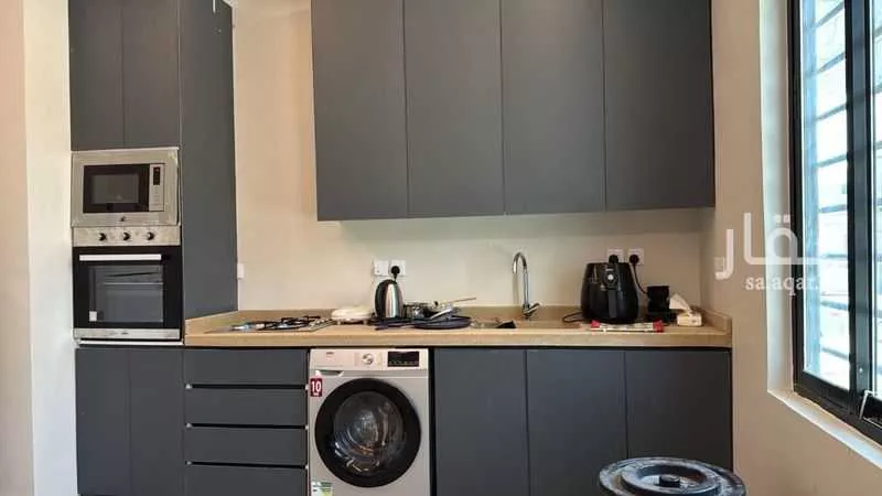 30 bedroom building in Jarir, Riyadh 9