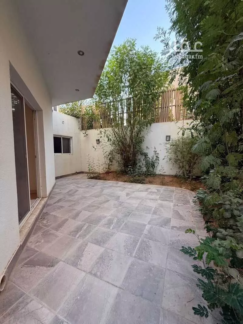 4 bedroom villa in Al Yasmin, Riyadh 6
