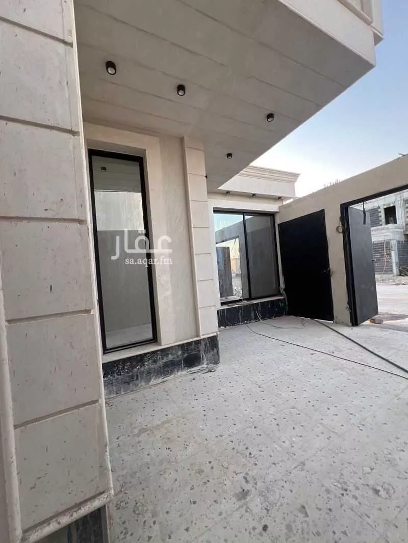 فيلا 8 غرف في الفاروق 5