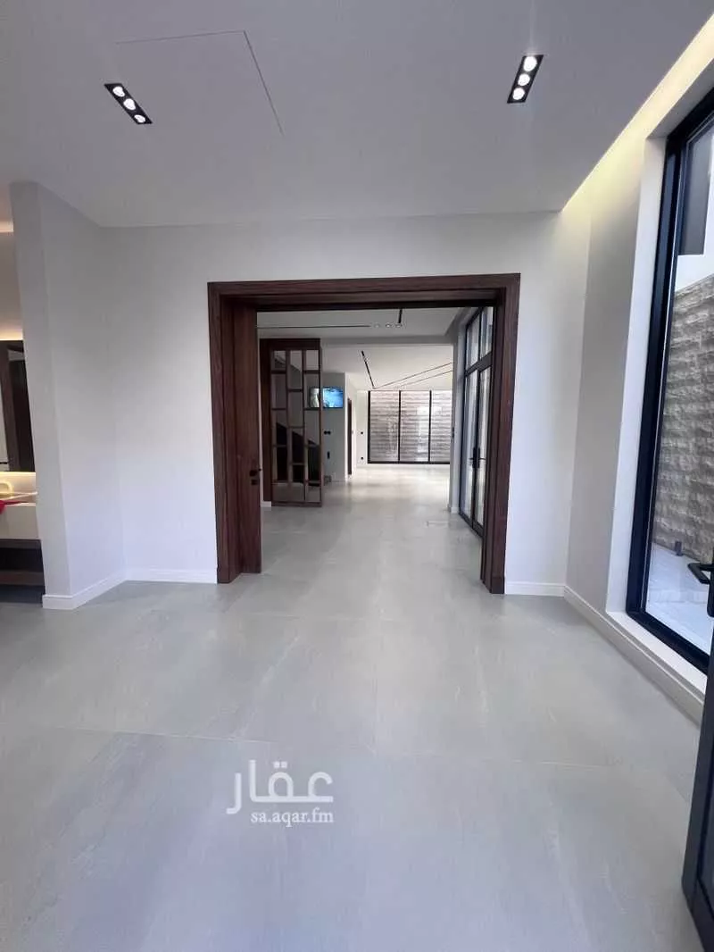 6 bedroom villa in Al Farouq 3