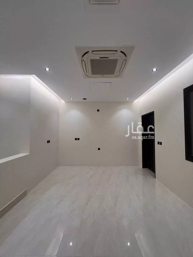 فيلا 6 غرف في الفاروق 5