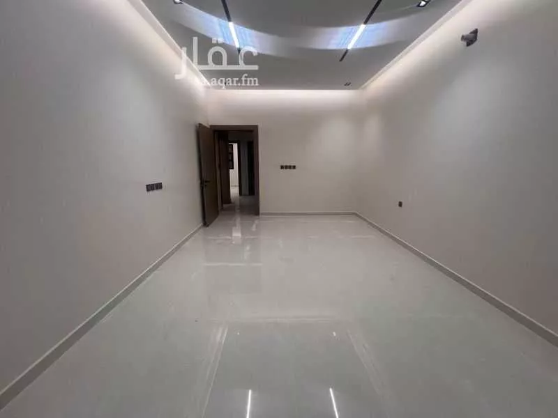 6 bedroom villa in Al Farouq, Riyadh 11