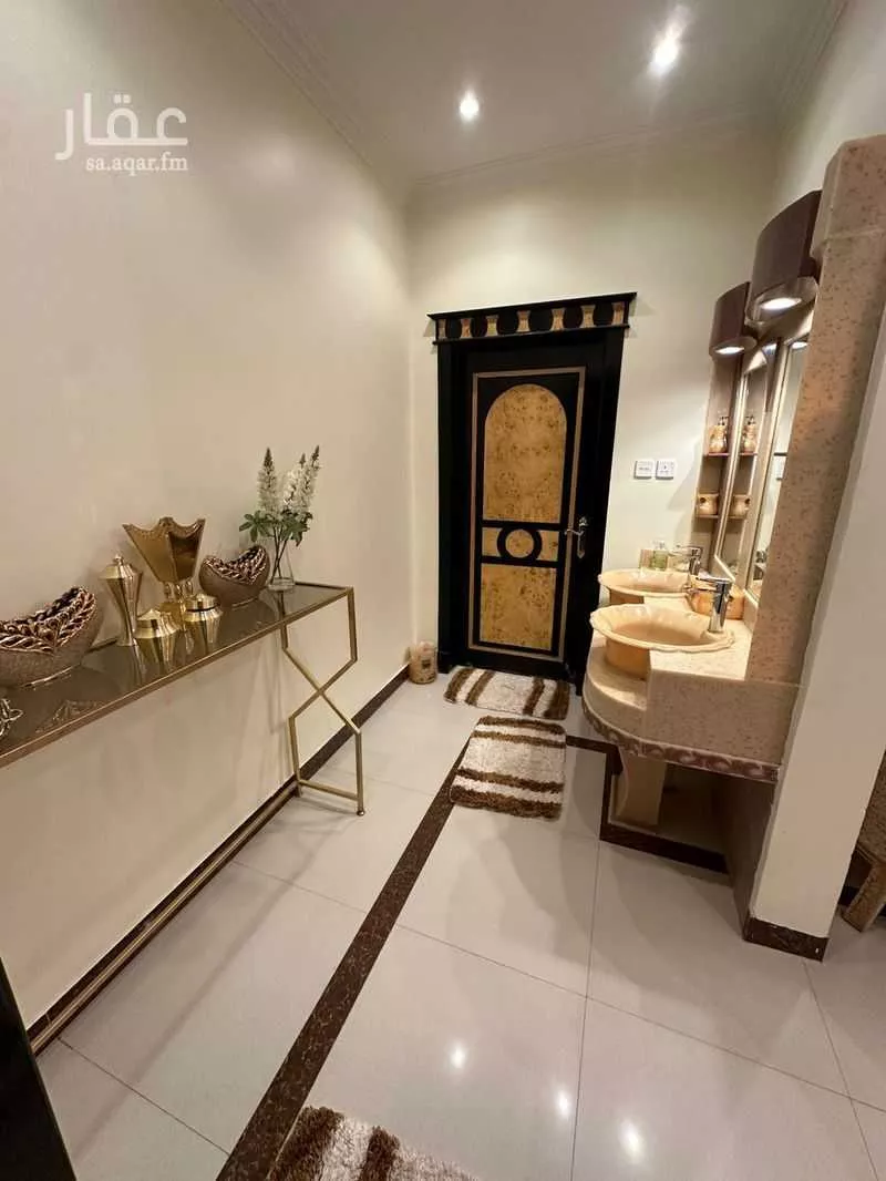 4 bedroom villa in Ishbiliyah, Riyadh 12