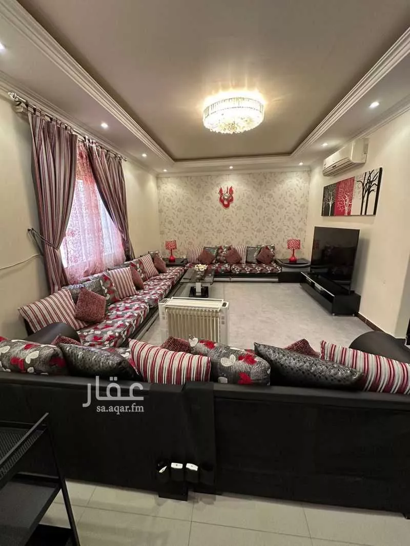 4 bedroom villa in Ishbiliyah, Riyadh 14