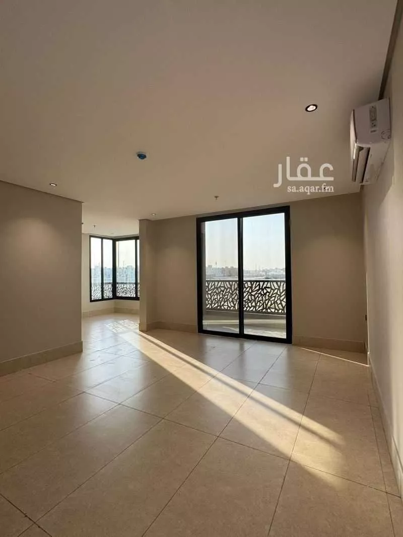 3 bedroom apartment in Dahiat King Fahd, Eastern Province 4