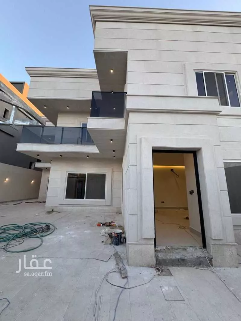 فيلا 12 غرف في البحر 3