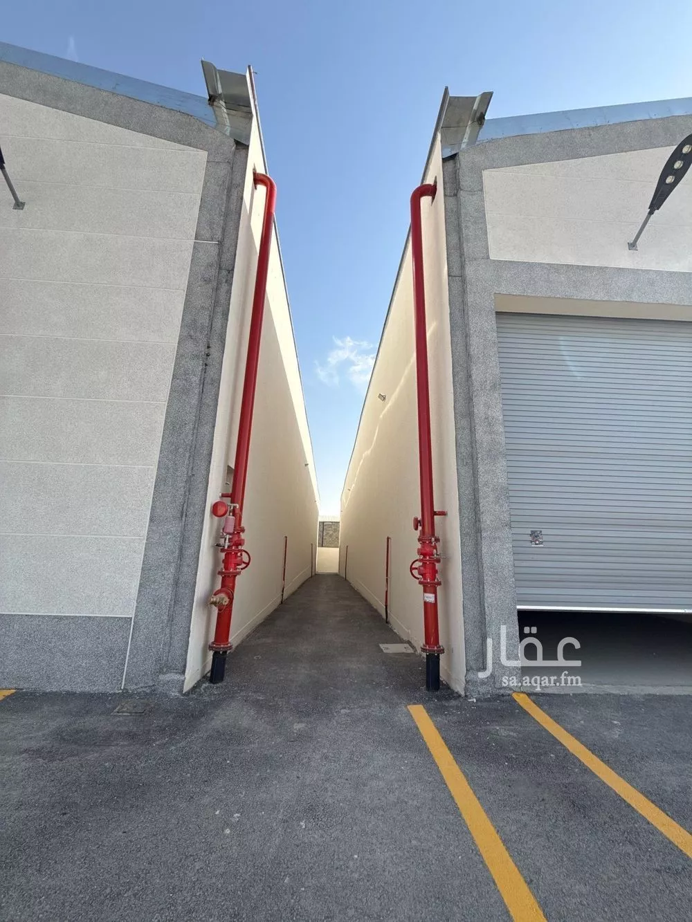 مستودع 2240 م² في طيبة 4