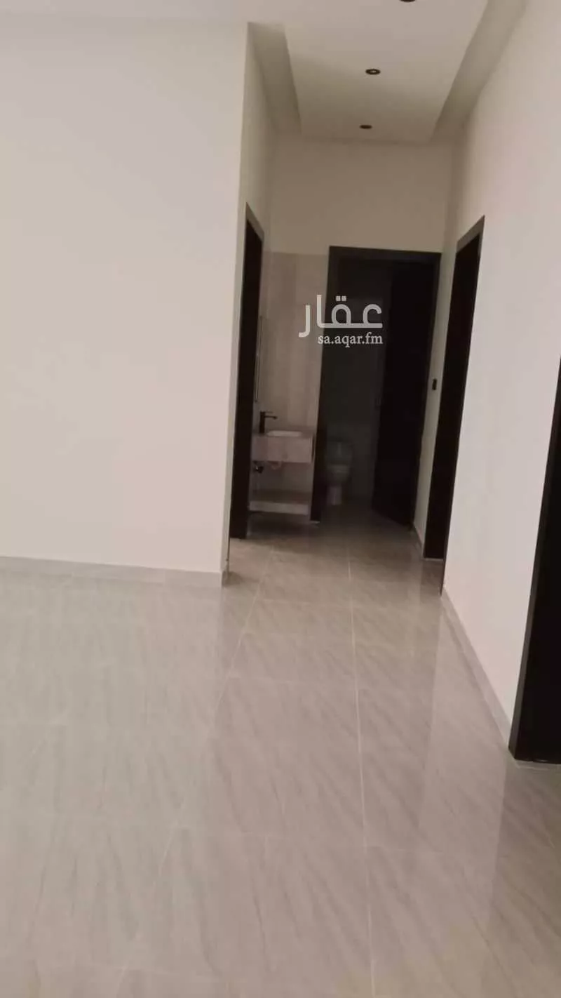 دور 4 غرف في أحد 5