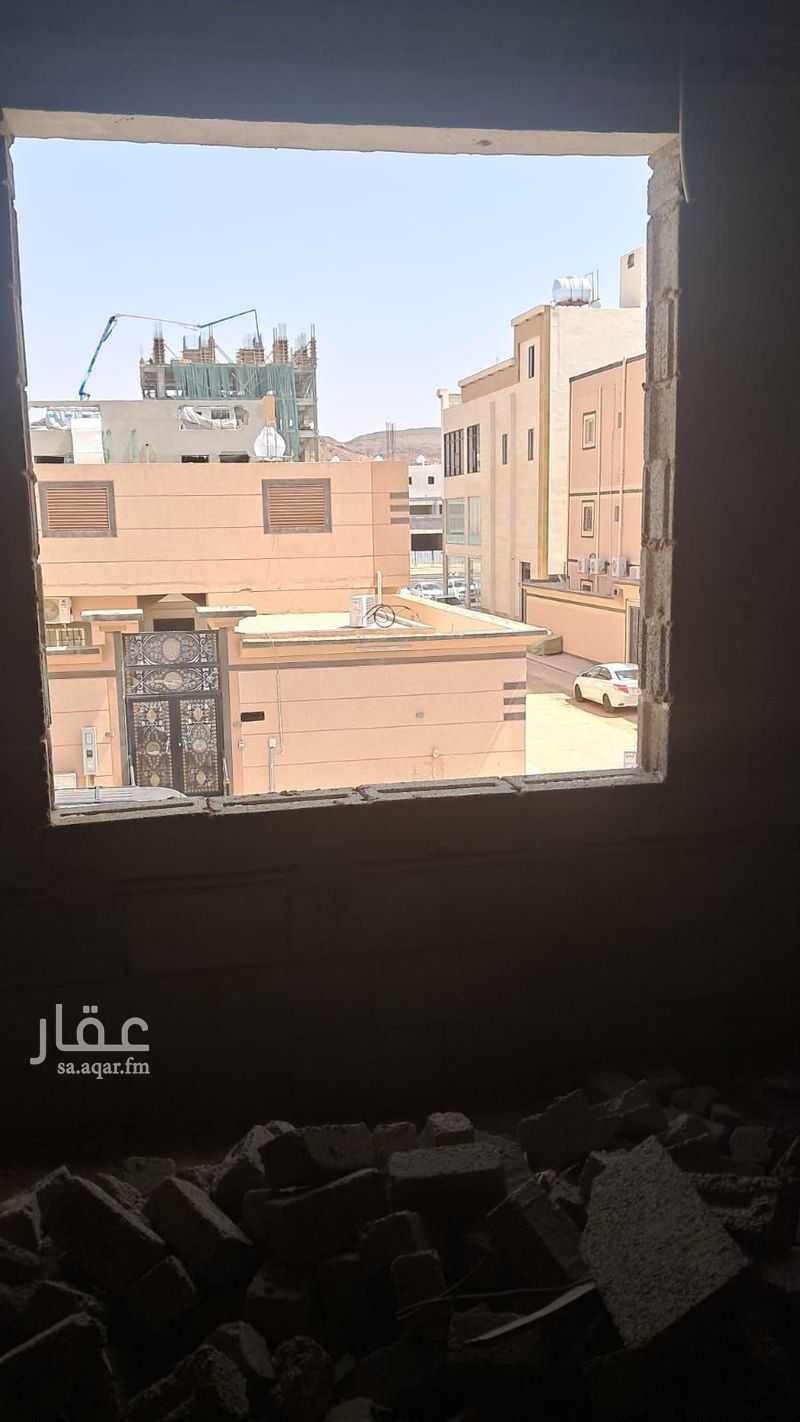 20 bedroom building in Taibah, Madinah 2