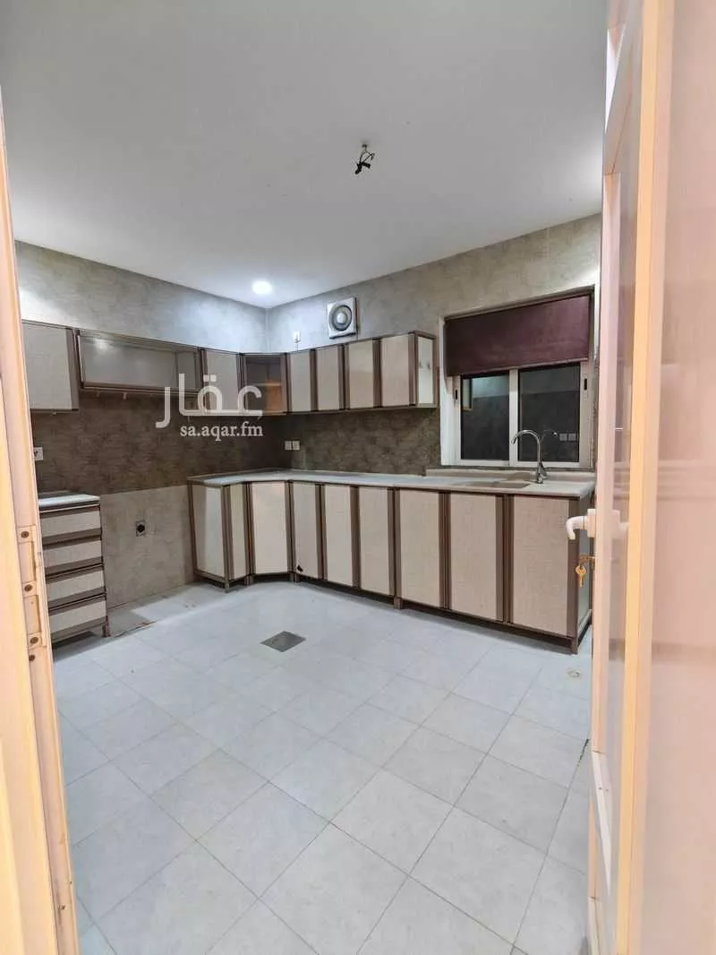 شقة 3 غرف في الصواري 5