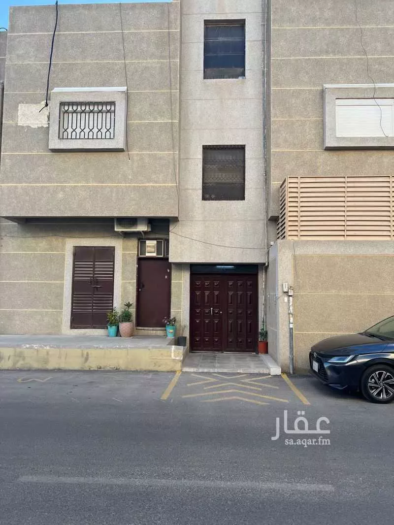 3 bedroom apartment in Al Rawabi, Riyadh 7