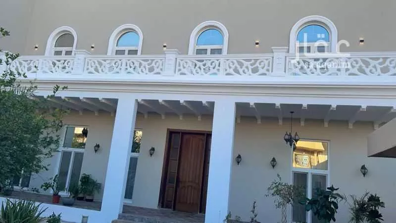 فيلا 6 غرف في الشاطئ الغربي 1