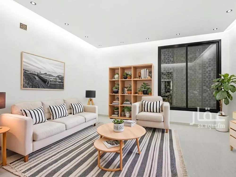 4 bedroom villa in Tuwaiq, Riyadh 9