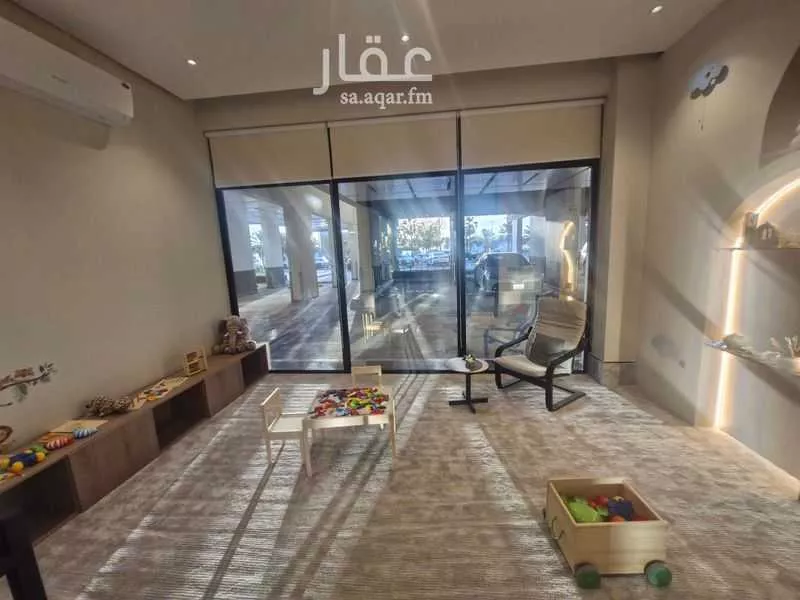 شقة 4 غرف في الشاطئ الغربي 3