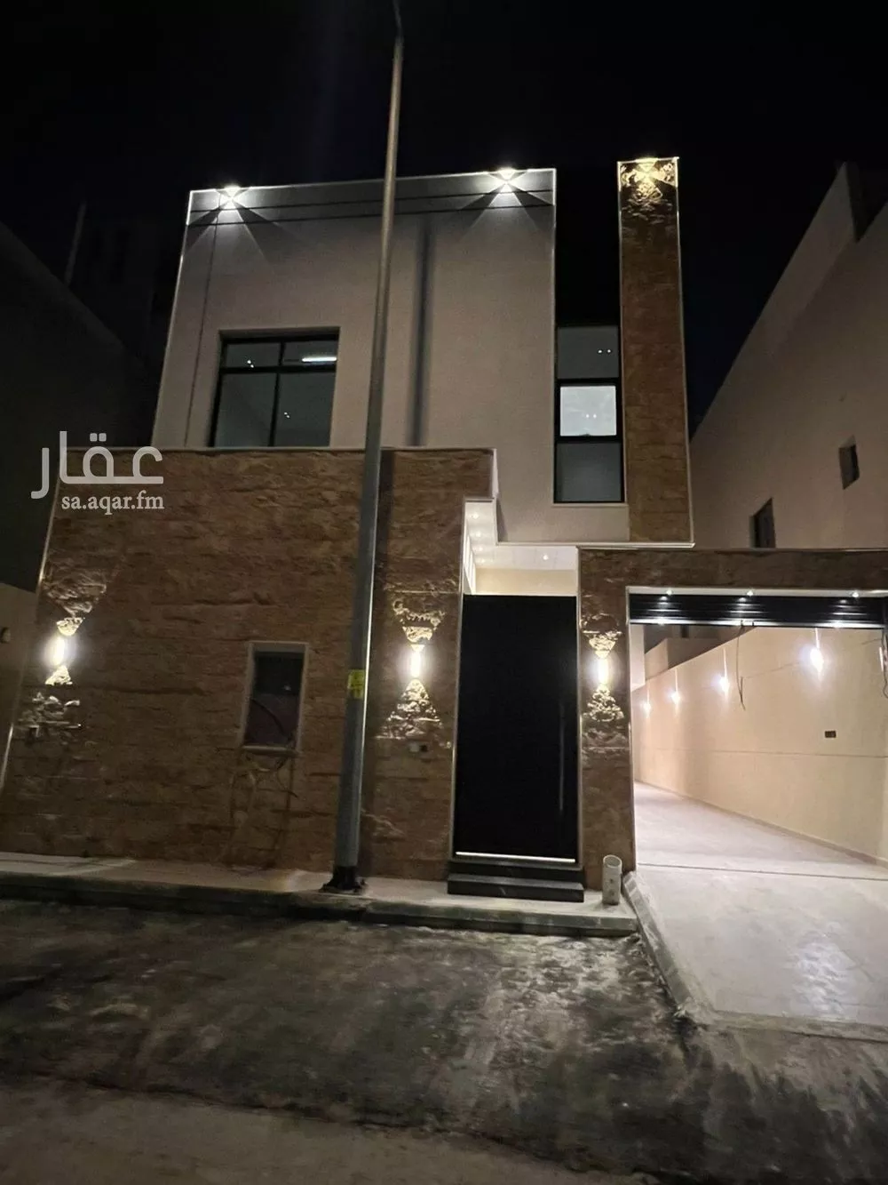 فيلا 6 غرف في الرمال 2