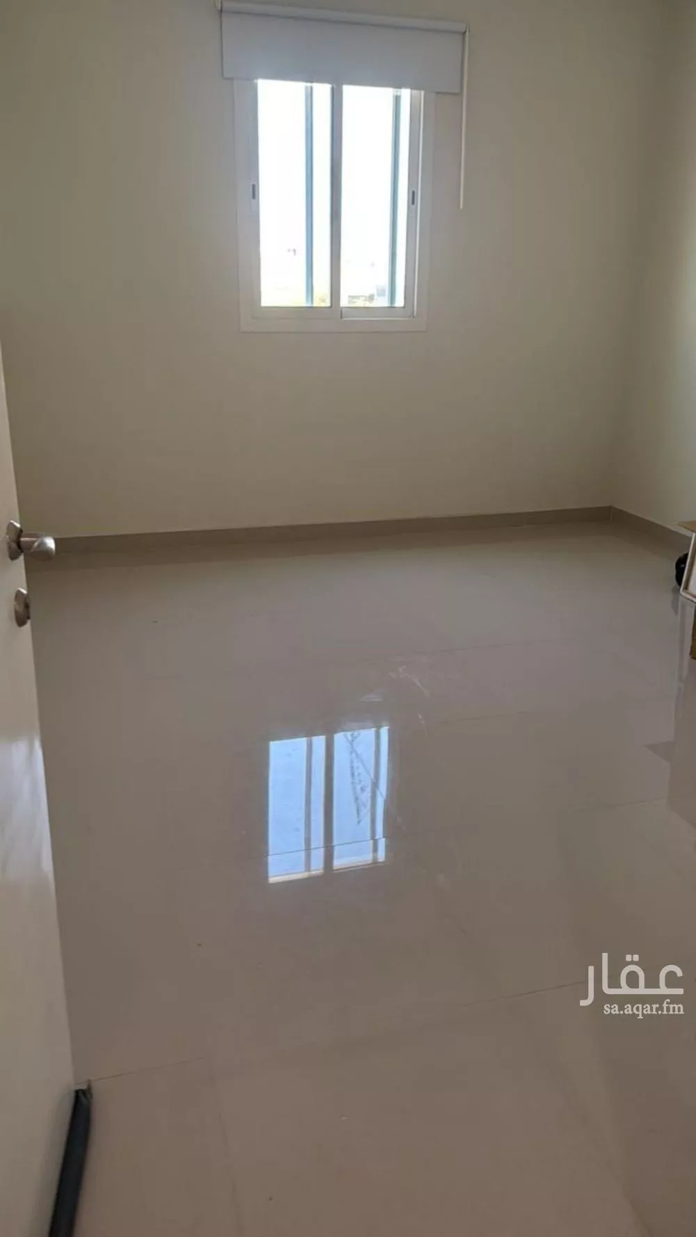 شقة 3 غرف في الملقا 3