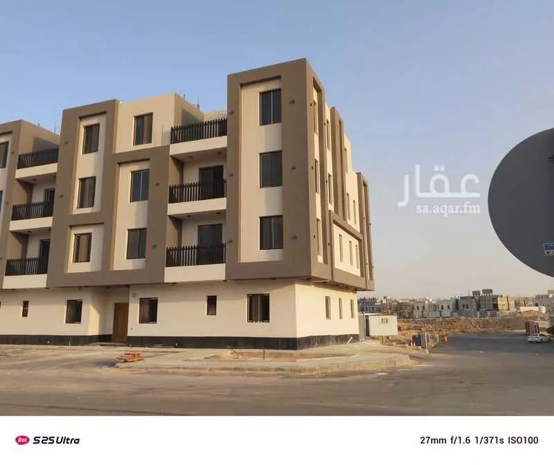 750 sqm building in Dhahrat Namar 1