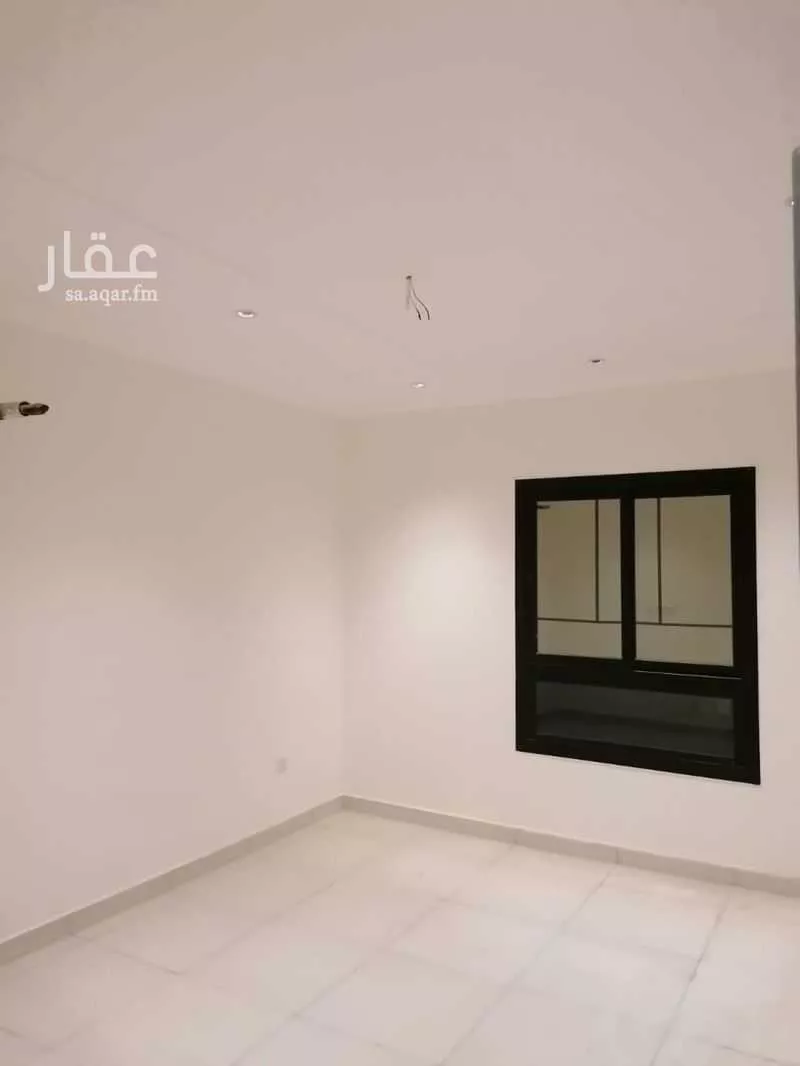 شقة 5 غرف في الواحة 4