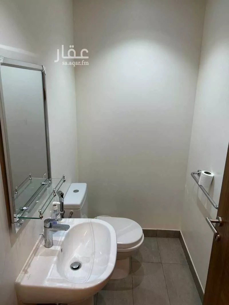 2 bedroom apartment in Al Aziziyah, Jeddah 9