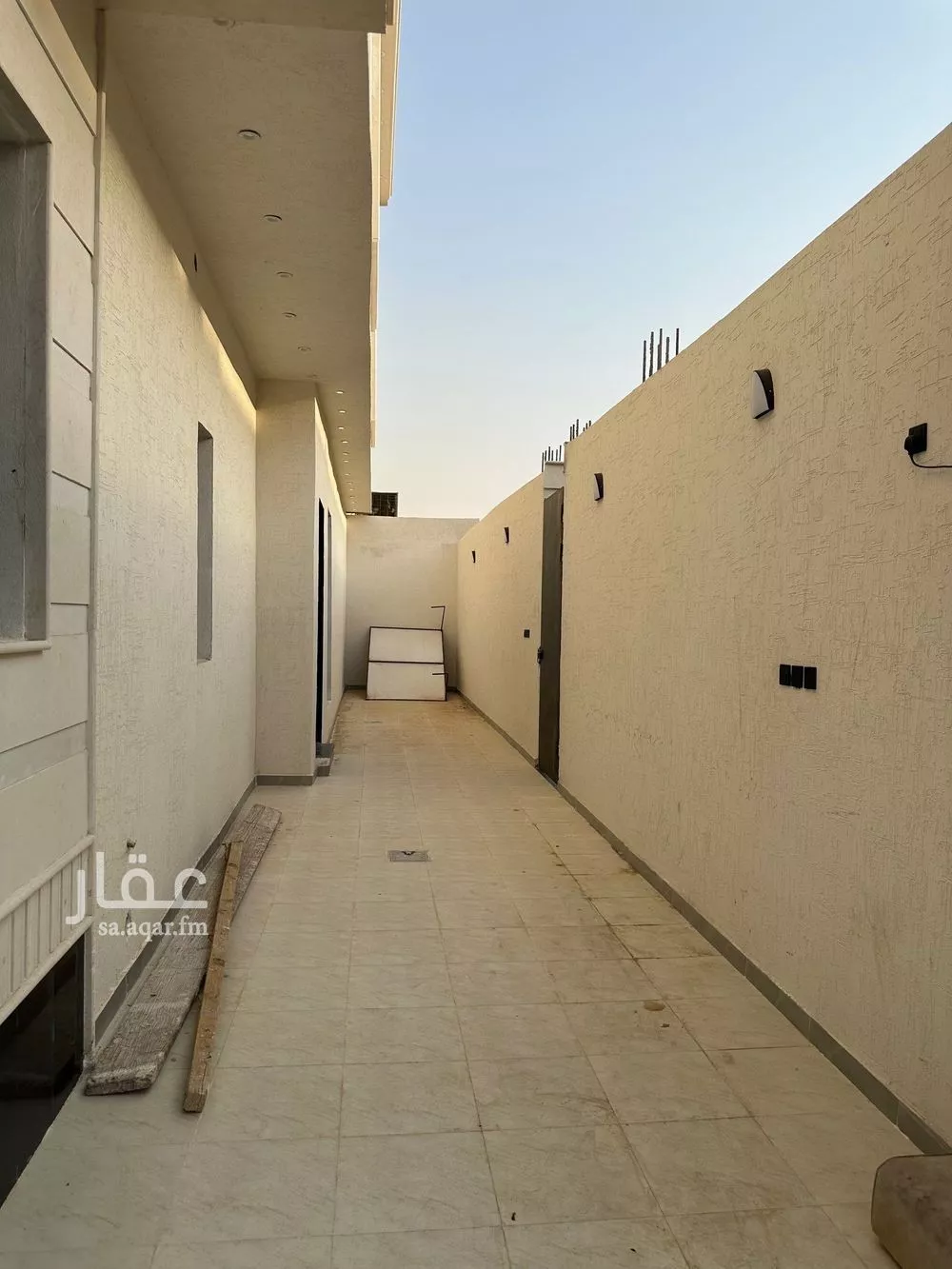 فيلا 5 غرف في طويق 5