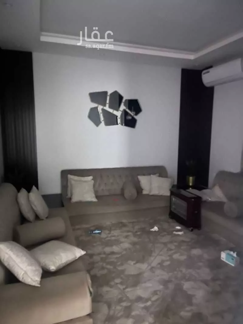 5 bedroom villa in Al Hazm 5