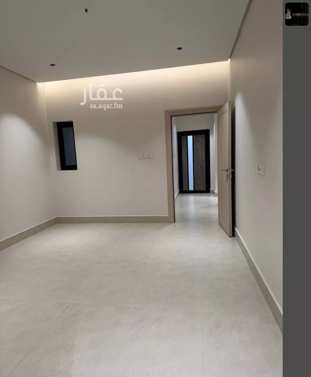 6 bedroom villa in Dahiat King Fahd 4