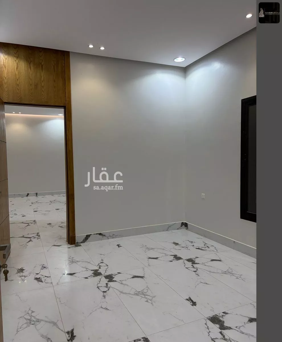 5 bedroom floor in Ash Sharq 2