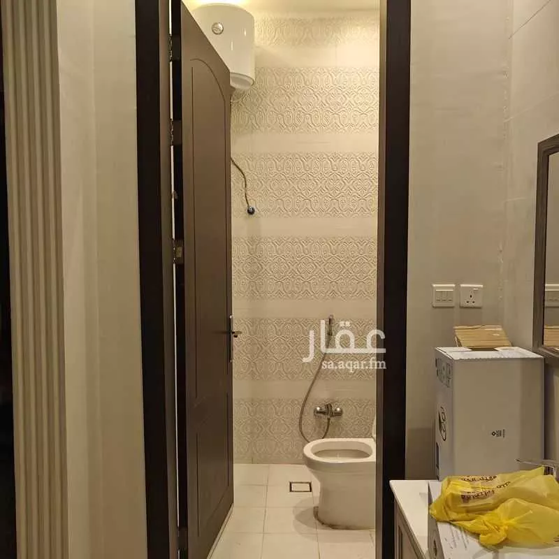 8 bedroom floor in Al Narjis 5