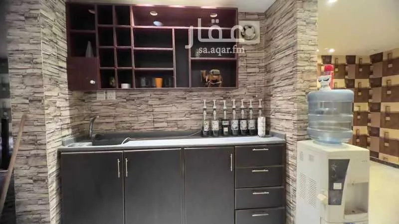 عمارة 117 م² في ام الحمام الشرقي 4