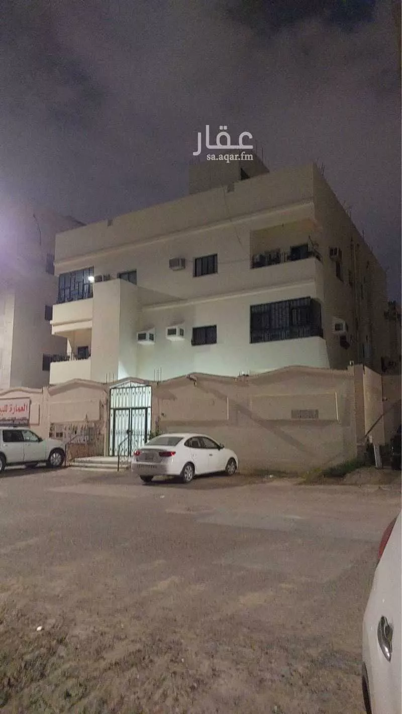 448 sqm building in Bani Dhafar