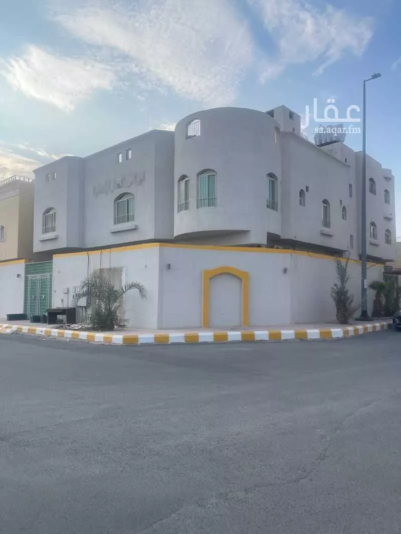 عمارة 652 م² في حثم