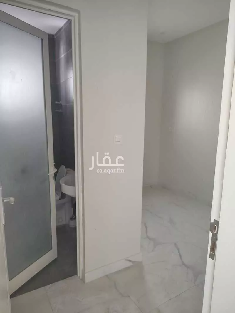 4 bedroom villa in Al Rakah Ash Shamaliyah, Eastern Province 15