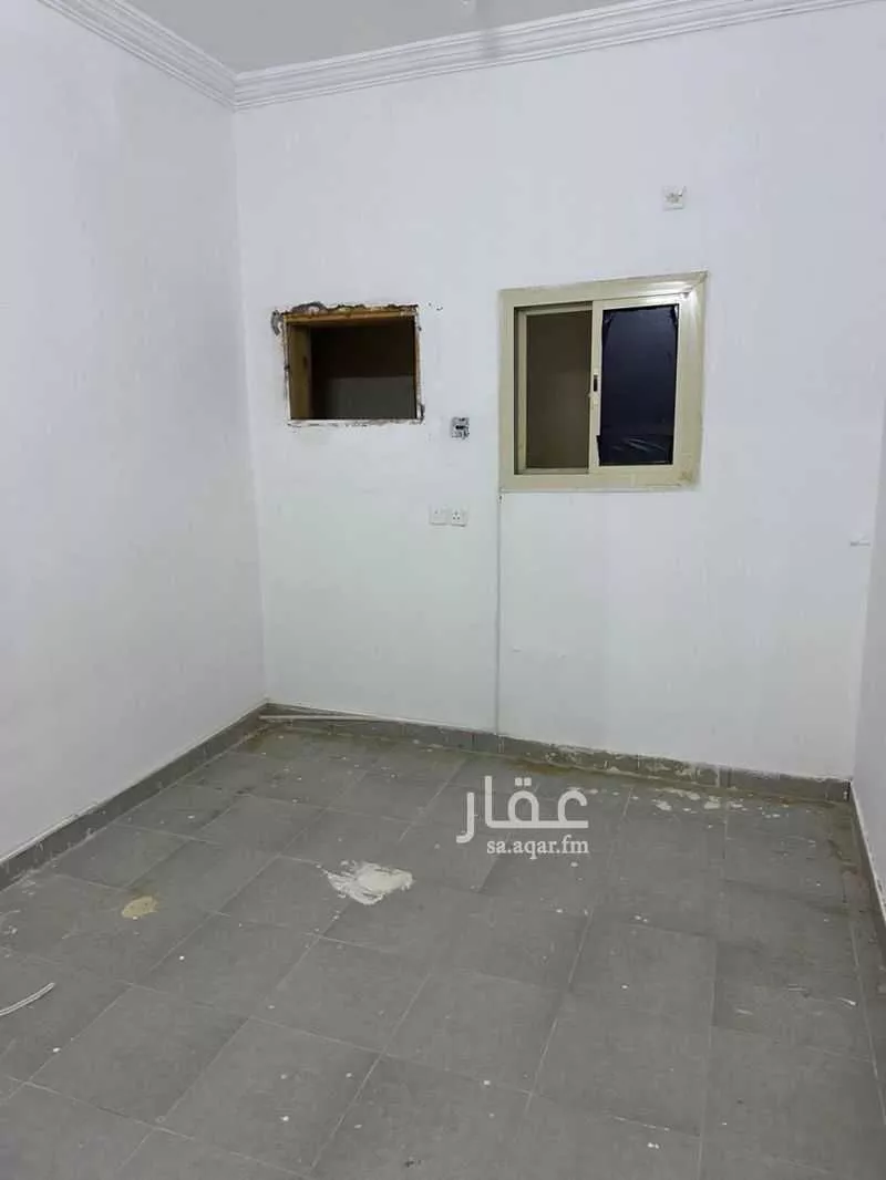 5 bedroom apartment in Al Hamdaniyah 4