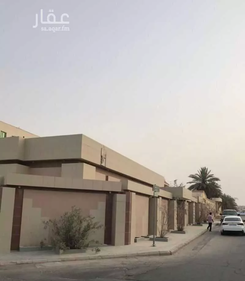 عمارة 857 م² في الروضة 1