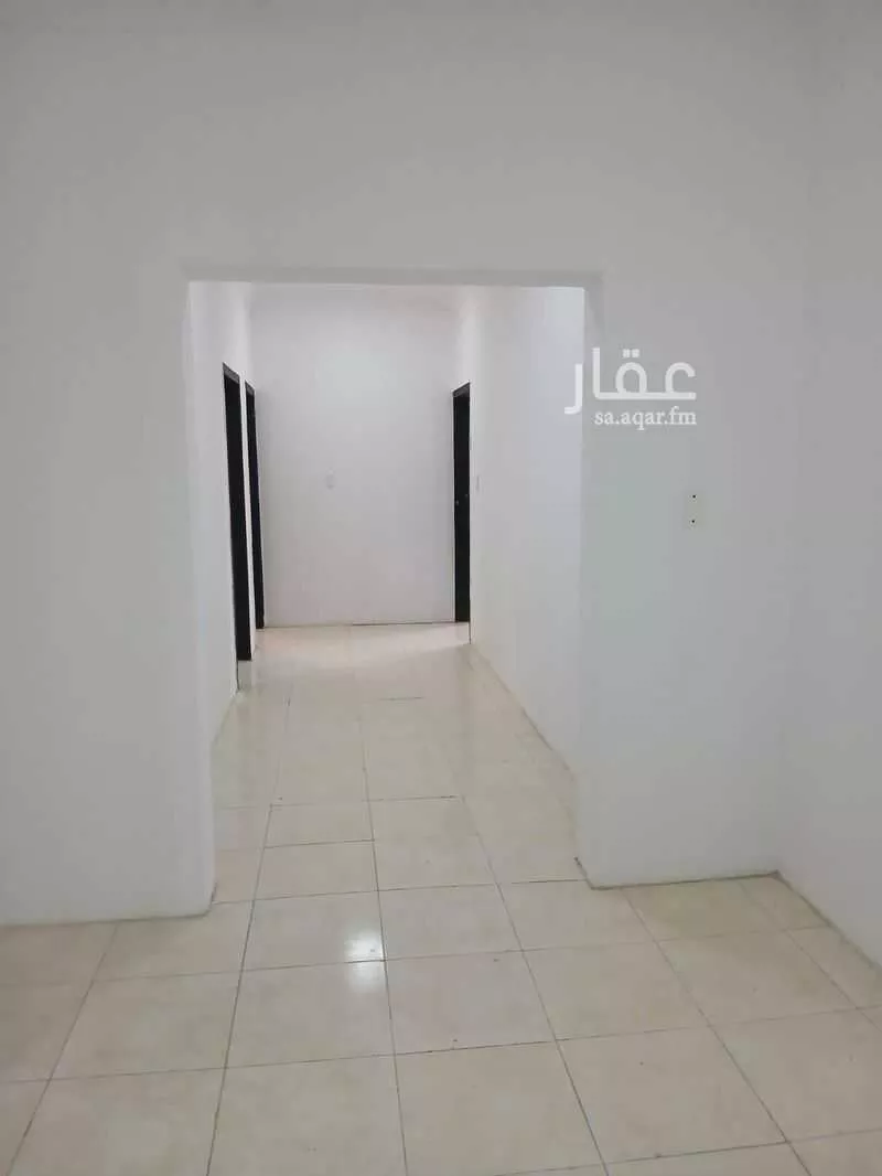 600 sqm building in Al Rawdah 2