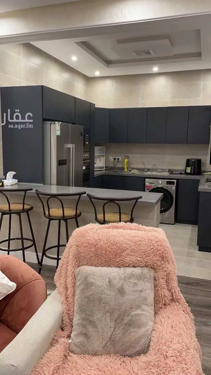 3 bedroom apartment in Al Malqa 3