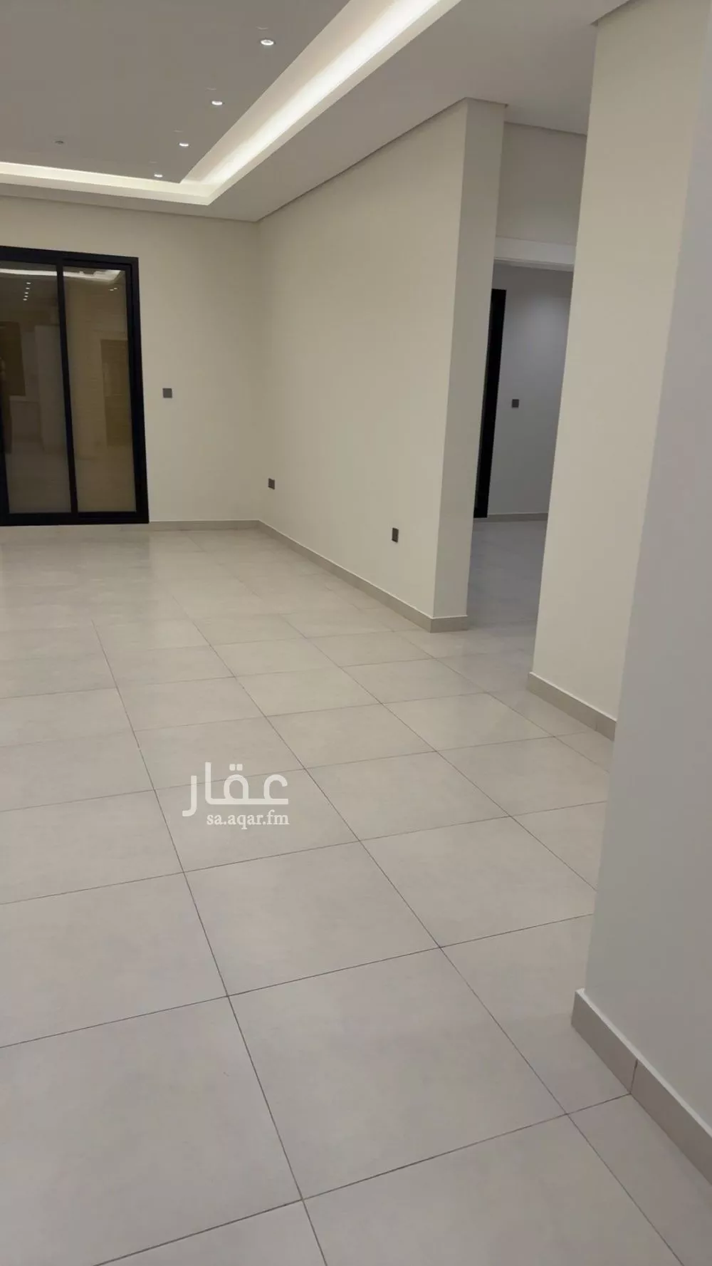 شقة 3 غرف في الملقا 3