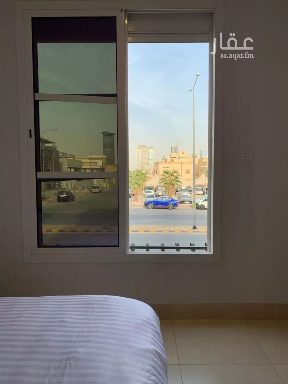 شقة 3 غرف في الملقا 4