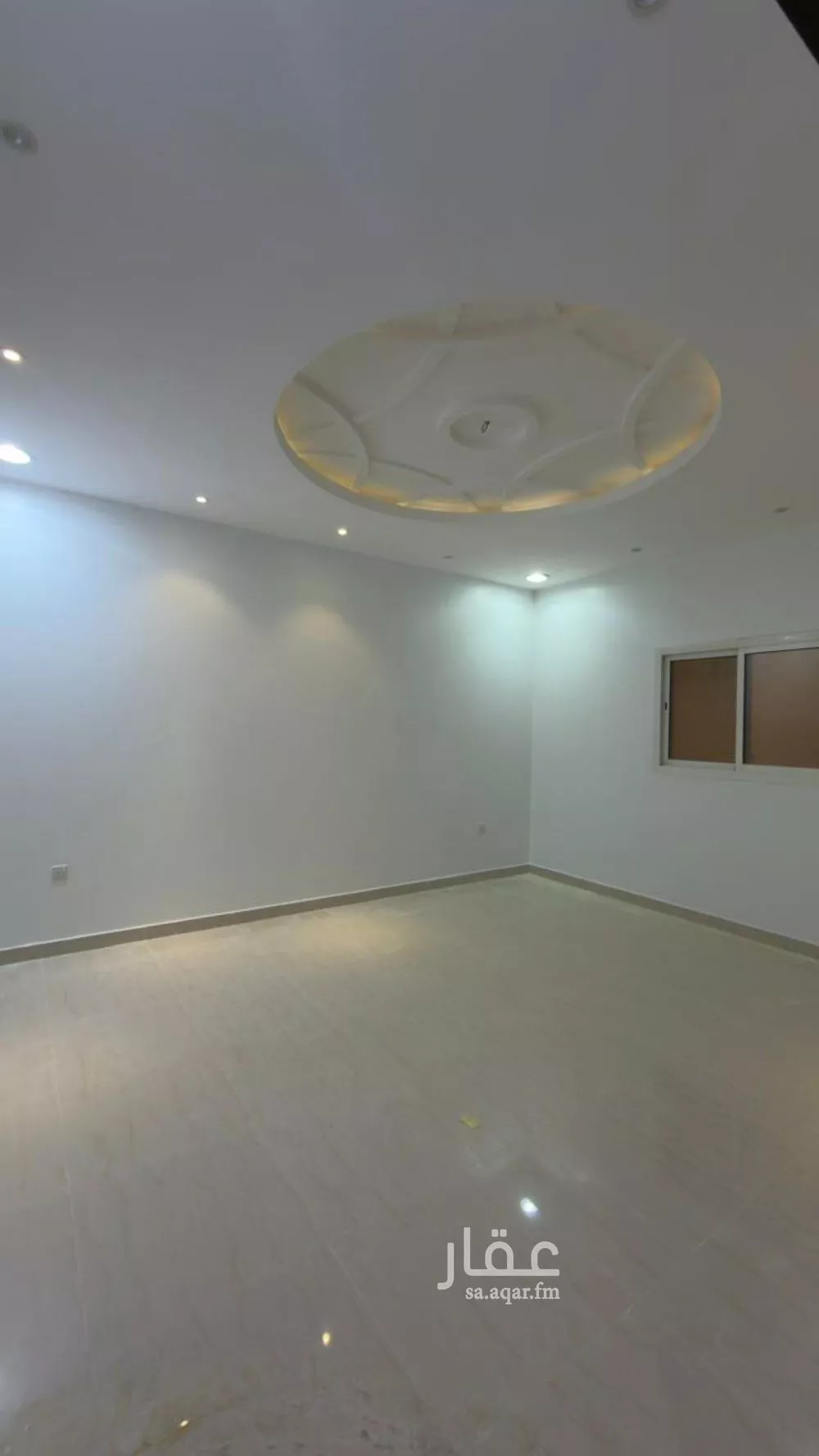 شقة 3 غرف في الملقا 2