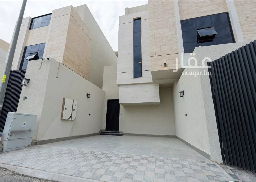 دور 4 غرف في الملقا 4