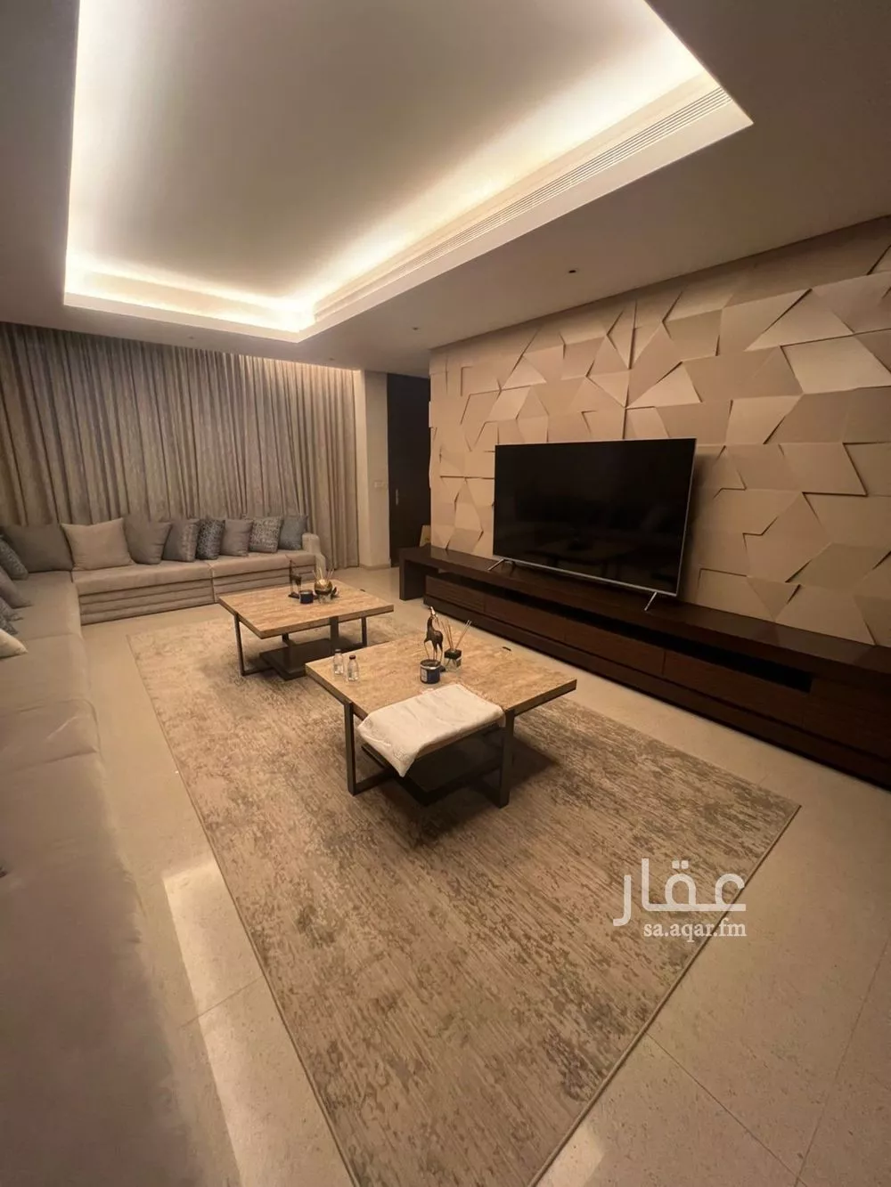 فيلا 5 غرف في العارض 5