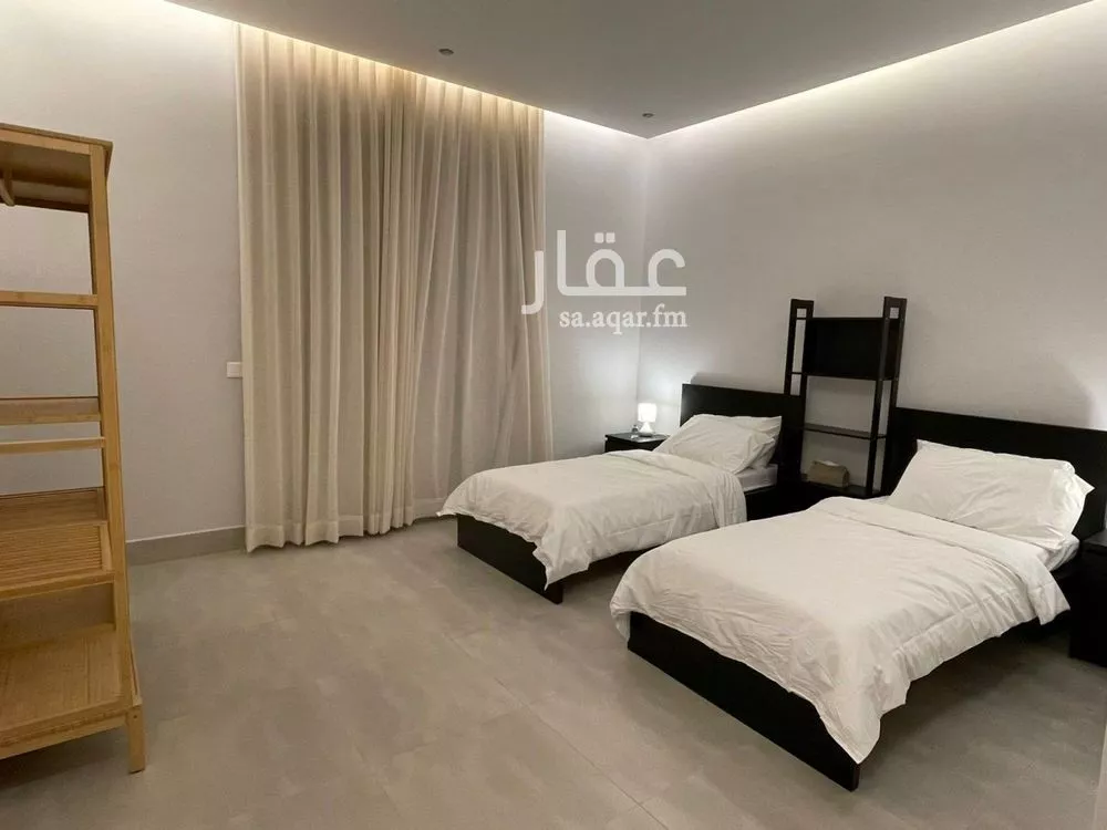 شقة 3 غرف في الملقا 4